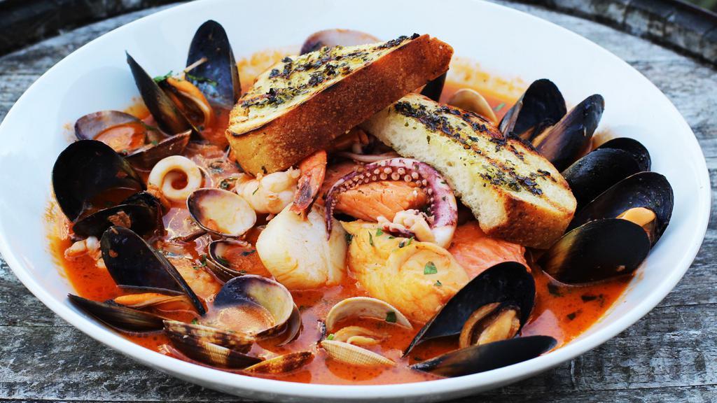 Seafood Cioppino	 · Salmon, rockfish, manila clams, mussels, prawns, calamari, and grilled sourdough.