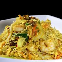 Singapore Rice Noodle (Curry Sauce) · Spicy. Shrimp, beef, chicken, egg and vegetables.