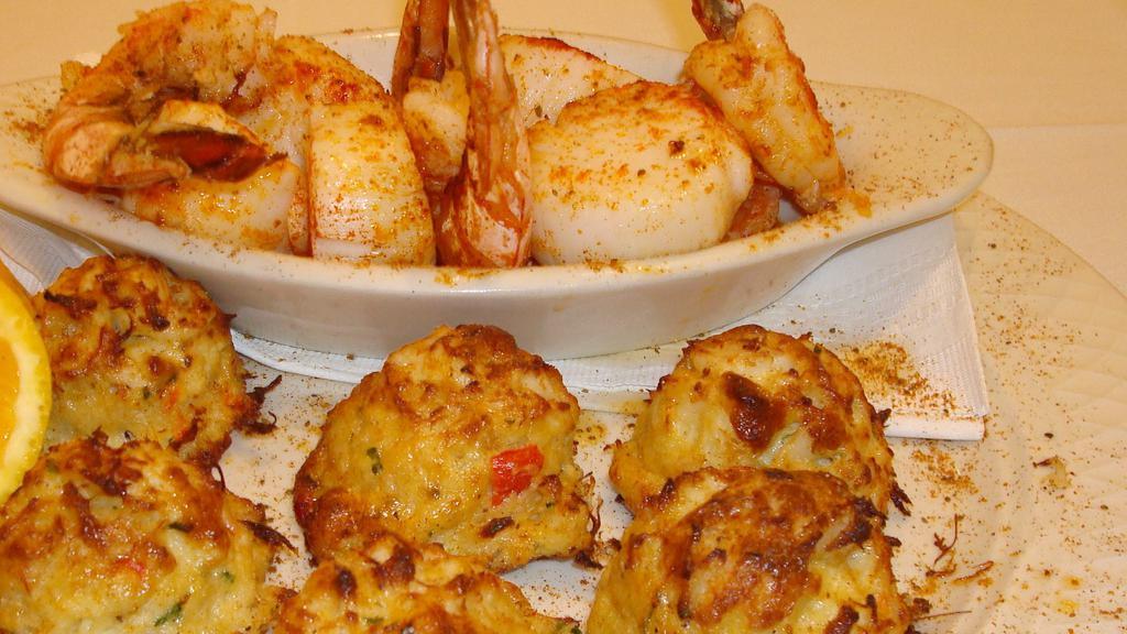 Olive Grove Super Seafood Combo · Jumbo lump crab balls, jumbo shrimp and scallops.