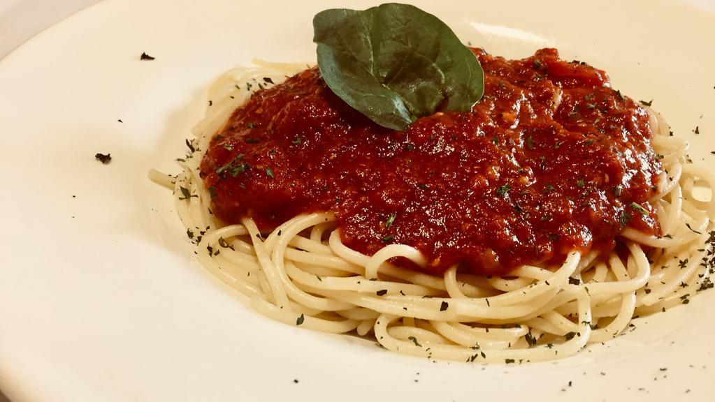 Kid'S Spaghetti · Fresh pasta served with our marinara sauce.