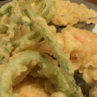 Yasai Tempura · Seven pieces vegetable tempura with tempura sauce.