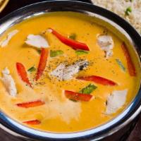 Chicken Shehzadi · Chicken with green pepper, bell pepper, special creamy, and yogurt curry.