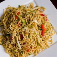 Veg Hakka Noodles · Noodles tossed with veggies