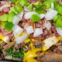 Farmhouse Potato · Ground beef, chicken, broccoli, bacon, bell pepper, onion and cheese