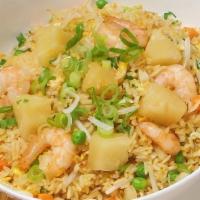 Pinapple Shrimp Fried Rice · served with onion,Green onion,egg,cabbage,carrot,bean sprouts.(spicy or no spicy)
