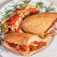 Chicken Alla Venda Sandwich · Diced Fried Chicken Cutlet tossed with Roasted Red Peppers, Hot Pepper Rings and Sautéed Oni...