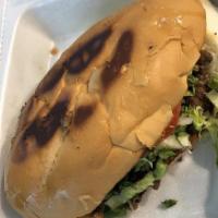 Tortas · Mayonesa, queso, lechuga  tomate, aguacate. Elige tu carne 
Mayonnaise, cheese, lettuce , to...