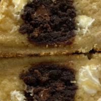 Sea Salt Caramel Brownie (Cookie) · 6 oz. Classic Batter, Sea Salt Caramel Chips, White Chocolate Chips, Ghirardelli Brownie Mid...