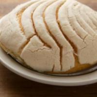 Concha De Vainilla · The name means shells and is perhaps the most popular of the Mexican pan dulce. This pillowy...