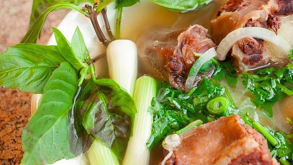 Oxtail Pho · Serve with traditional fresh noodles and 250g of Oxtail.