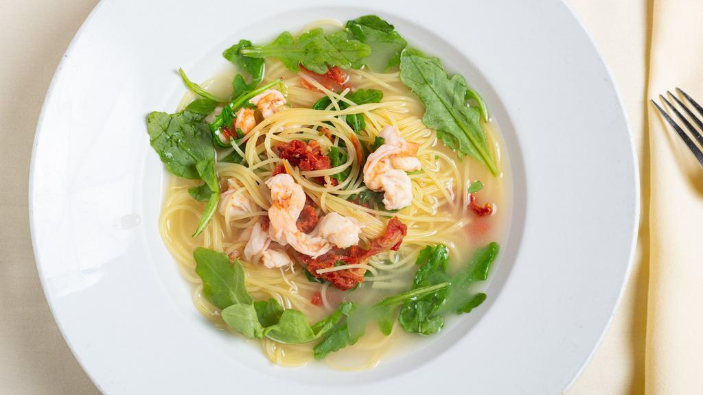 Capellini Catena · with shrimps, arugula, sun dried tomatoes in a olive oil and garlic sauce