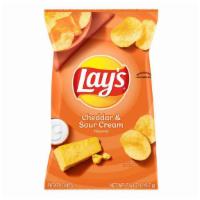 Lay'S Cheddar & Sour Cream Potato Chips · 6.5 Oz