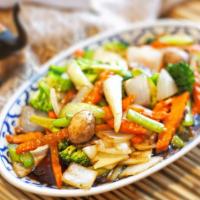 Thai Garden · Broccoli, carrot, celery, onion, fresh garlic and mushroom in a light soy sauce.