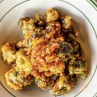 Bangin' Broccoli · Tempura broccoli, garlic, sweet & spicy chili sauce.