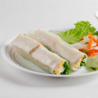 Tofu Roll · Fresh rice paper wrapped with tofu, lettuce, mint, noodle, peanut sauce.