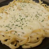 Chicken Alfredo (Full) · All extras or any added items need to be ordered under extras- not special instructions.
