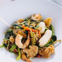 Oceanic Basil · Spicy. Shrimp, calamari, white fish, and mussel stir fried with basil, baby corn, bell peppe...