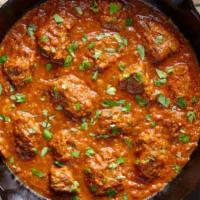 Murgh Lababdar · Chicken tikka cooked in tomato-based sauce with fenugreek leaves.

Served with rice
