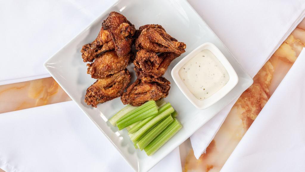 Chicken Wings/鸡翅 · Traditional wings serving with Ranch and Celery