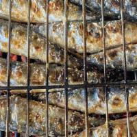 1/2 Grilled Sardines · Sardinha assada