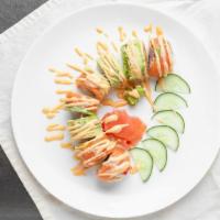 Special Roll · Spicy crab and shrimp roll, salmon and avocado. 8PCS.
Spicy Mayo on the Top!!!!!