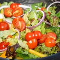 Green Mix Salad · Romaine lettuce, Fresh tomato, Green Papers, Black Olive, Onion, Mozzarella Cheese