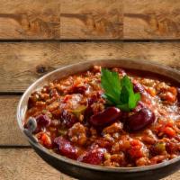 Hearty Beef Chilli · Hearty beef and bean chili made with onions, peppers, and corn.  Served in 6 oz. cup.