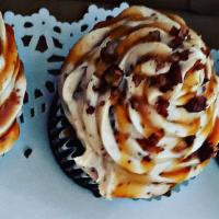 Chocolate Bourbon Pecan Pie Cupcakes · Rich, decadent bourbon chocolate cake filled with bourbon pecan pie filling, topped with car...