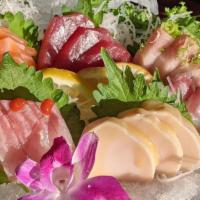 Sashimi Deluxe · 18 pieces of assorted chef's choice sashimi.