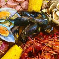 Seafood Bowl #3 Crawfish, Green Mussel, Black Mussel, White Clam, Sausage · Served with Corn on the Cob and Potato.
Choice of Seasoning: Cajun, Garlic Butter Seasoning,...