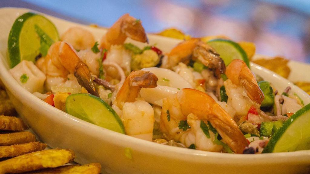 Ensalada De Camarones / Shrimp Salad · 
