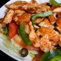 Grilled Chicken Salad · Comes With Lettuce Tomato Onions Green Peppers Olives Cucumbers & All White Meat Chicken