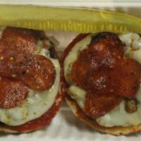 Pizza Bagels With Pepperoni · 