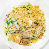 Fujian Fried Rice Noodle · Served w.  pork ,chicken shrimp