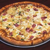 Medium Hawaiian  Pizza · Fresh Pineapple, Ham