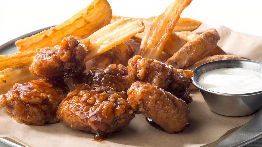 6 Boneless Basket · Includes Wedge Fries or Kettle Chips or Carrots/Celery