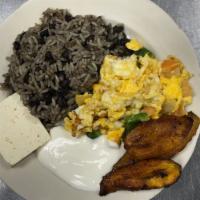 Plato Tipico · Scrambled eggs, tomatoes, onions, and green peppers, with casamiento or refried beans, plant...
