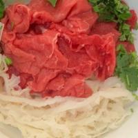Pho Tai, Sach · Sliced eye round steak, tripe
