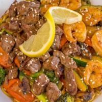 Hibachi Steak & Shrimp · mushrooms, broccoli, beef steak and shrimp