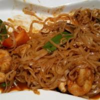 Pad Thai Shrimp · Thai rice noodles stir fried with peanut sauce and shrimps.