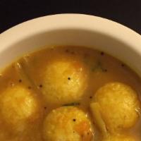 Sambar Idly · Soft, fluffy ＆ savory rice cakes known as 