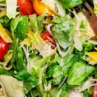 Garden Salad · Lettuce, Tomato, Cucumber, Black Olive, Red Onion, Green Pepper, Mushroom & Cheese