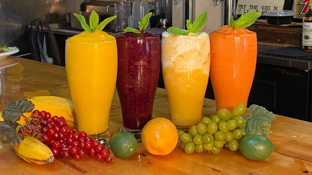 Licuado (Smoothies) · Smoothies made from real fruit and organic apple juice.