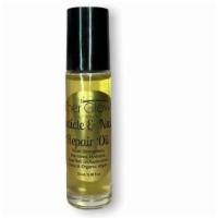 Cuticle & Nail Repair Oil - Roll On · PACKAGE DETAILS
Our cuticle oil helps mend and smooth dry or rugged cuticles while keeping t...