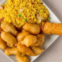 Kid'S Sweet & Sour Chicken / 甜酸鸡 · Served with fried rice and egg roll.