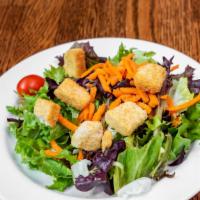 Skidoos House Salad · Mixed greens, tomatoes, carrots and croutons.