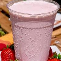 Strawberry Shake · Strawberries, milk, vanilla icecream