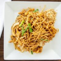 Pad Thai · With peanuts, choice of chicken, beef, shrimp, pork or vegetables.