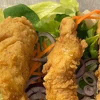Fried Tender Salad · Served with Lettuce, Tomato, Onion, Broccoli, Banana Pepper, Cheddar Cheese