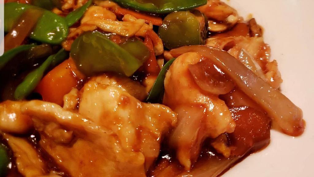 Wok-Glazed Ginger Sauce(L) · Snow pea, bamboo shoots, bell peppers, onions, carrots, mushrooms, and choice of chicken, steak, shrimp or scallops.